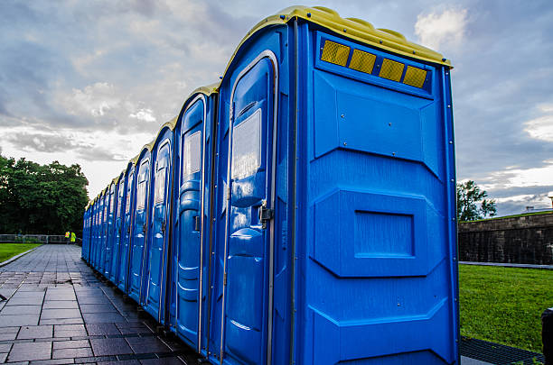Best Porta potty rental near me  in Oak Park Heights, MN
